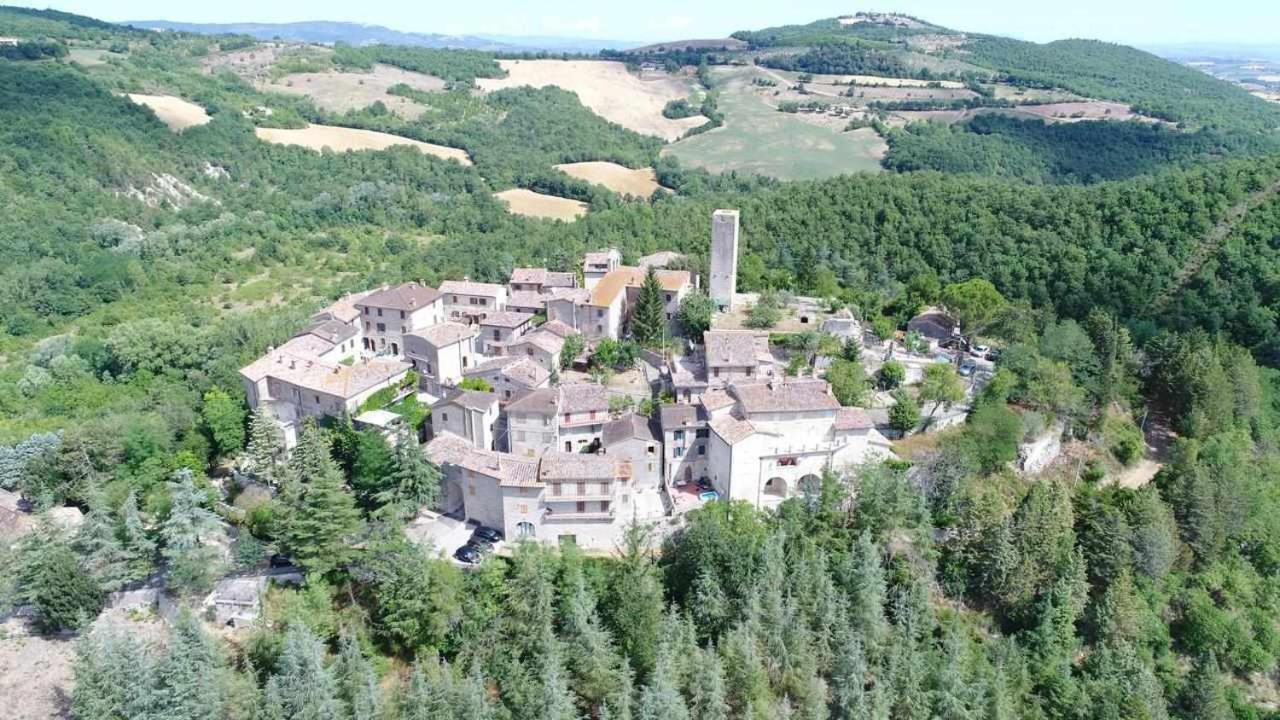 Molino Dei Ciliegi Splendida Villa In Umbria San Venanzo Экстерьер фото